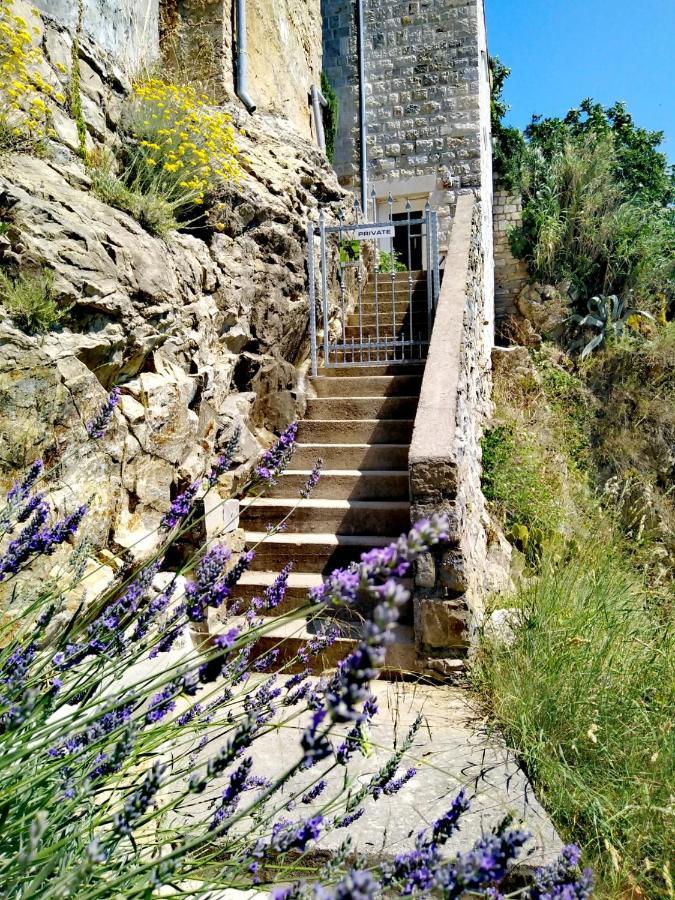 Rabski Dvor Appartement Rab Town Buitenkant foto